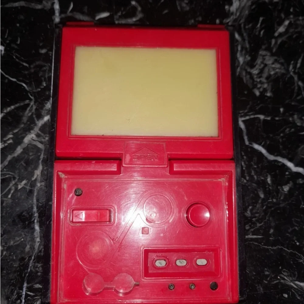 NINTENDO Game watch PANORAMA SCREEN Mario's Bombs Away TB-94 FOR PARTS NOT Work